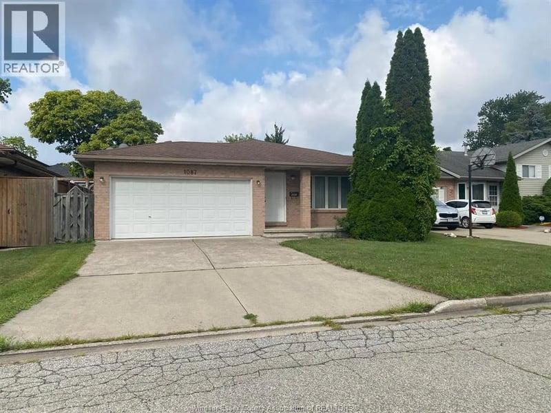 1087 BROOKVIEW Crescent, Windsor, Ontario, N8W5H3, Windsor, Ontario — photo 1 of 5