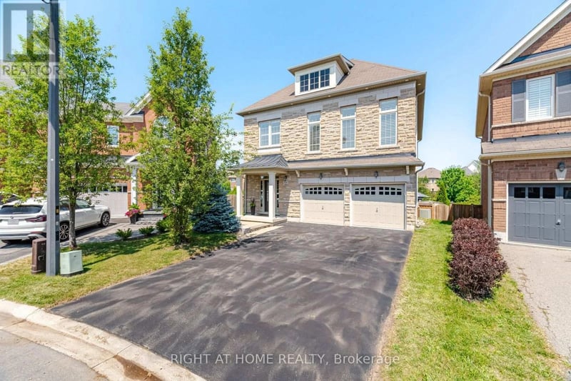 420 Nairn Circle, Milton (SC Scott), Ontario, L9T8A6, Milton (SC Scott), Ontario — photo 1 of 5
