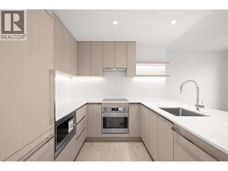 #408 4928 QUEBEC Street, Vancouver, British Columbia, V5W0G6, Vancouver, British Columbia — photo 1 of 5