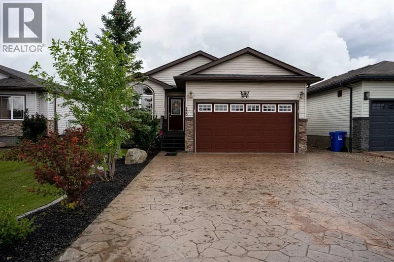 130 Peyton Way, Fort McMurray, Alberta, T9K0E5, Fort McMurray, Alberta — photo 1 of 5