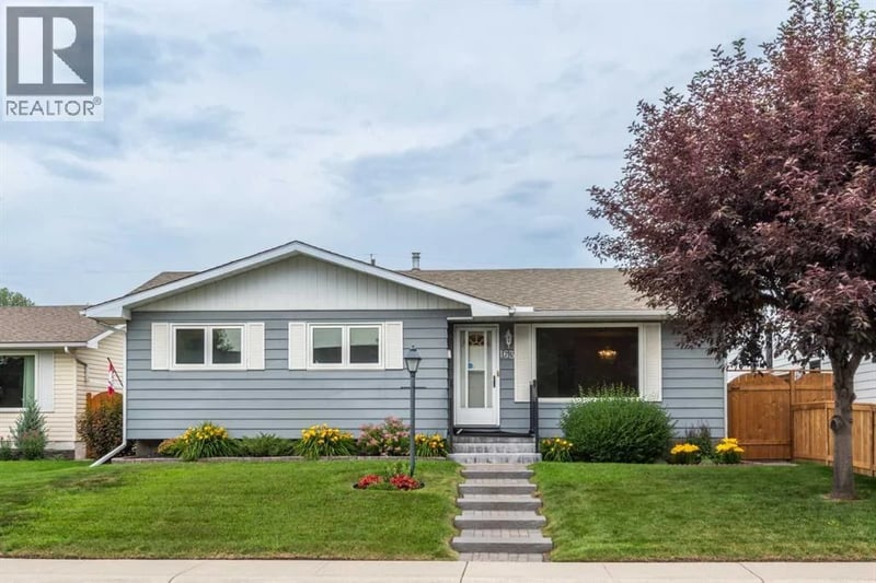 163 Lake Sylvan Close Southeast, Calgary, Alberta, T3J3E5, Calgary, Alberta — photo 1 of 5