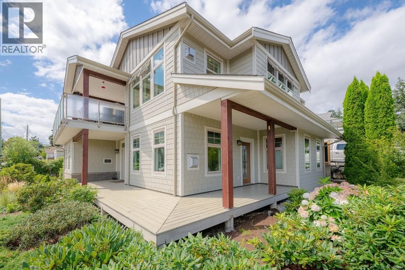 1251 Discovery Avenue, Nanaimo, British Columbia, V9S4B3, Nanaimo, British Columbia — photo 1 of 5