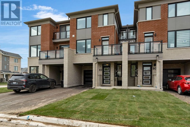 82 Yorkshire Drive, Barrie, Ontario, L9J1B5, Barrie, Ontario — photo 1 of 5