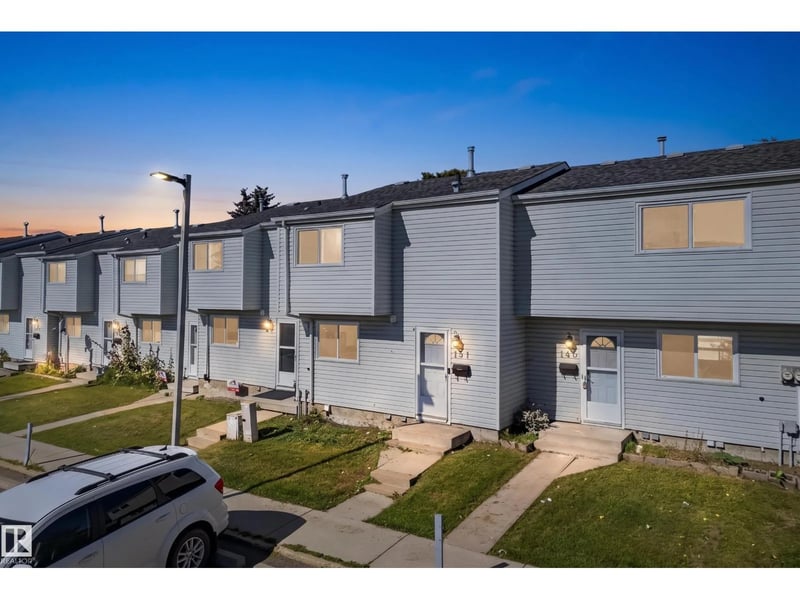 141 DICKINSFIELD CO NW, Edmonton, Alberta, T5E5V8, Edmonton, Alberta — photo 1 of 5