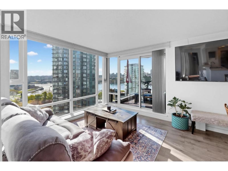 #1501 455 BEACH Crescent, Vancouver, British Columbia, V6Z3E5, Vancouver, British Columbia — photo 1 of 5