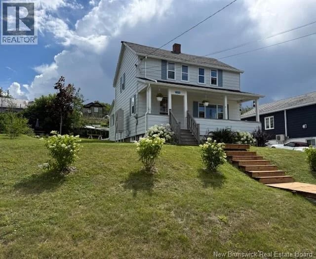 388 Victoria Street, Dalhousie, New Brunswick, E8C2S4, Dalhousie, New Brunswick — photo 1 of 5