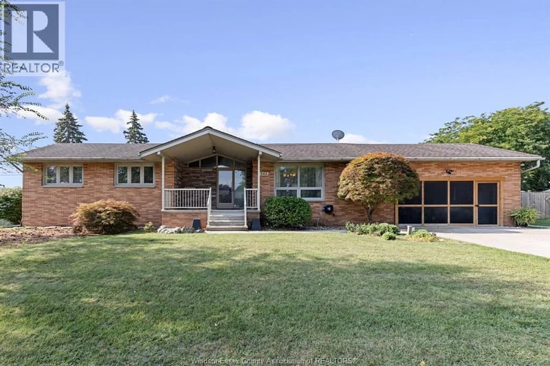 240 LAFFERTY, LaSalle, Ontario, N9J1K3, LaSalle, Ontario — photo 1 of 5