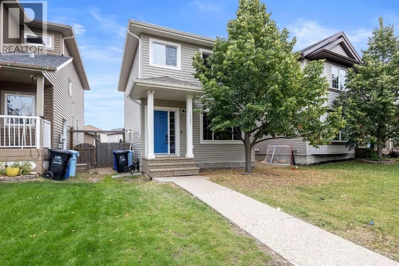 137 Juniper Street, Fort McMurray, Alberta, T9K0M8, Fort McMurray, Alberta — photo 1 of 5