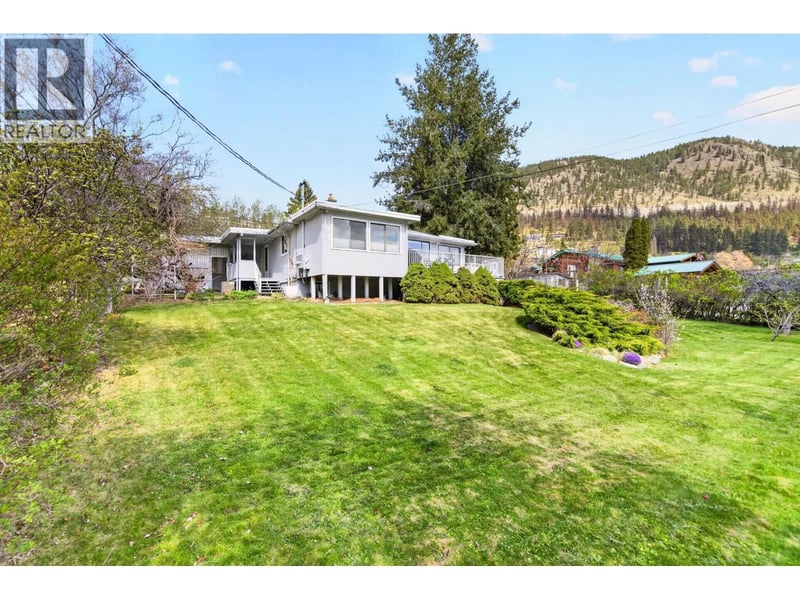 5286 Buchanan Road, Peachland, British Columbia, V0H1X1, Peachland, British Columbia — photo 1 of 5
