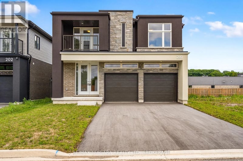 226 Wellandvale Drive, Welland (N. Welland), Ontario, L3C7C7, Welland (N. Welland), Ontario — photo 1 of 5