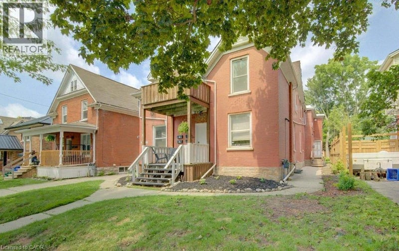 #14 14 BRUBACHER Street, Kitchener, Ontario, N2H2V9, Kitchener, Ontario — photo 1 of 5