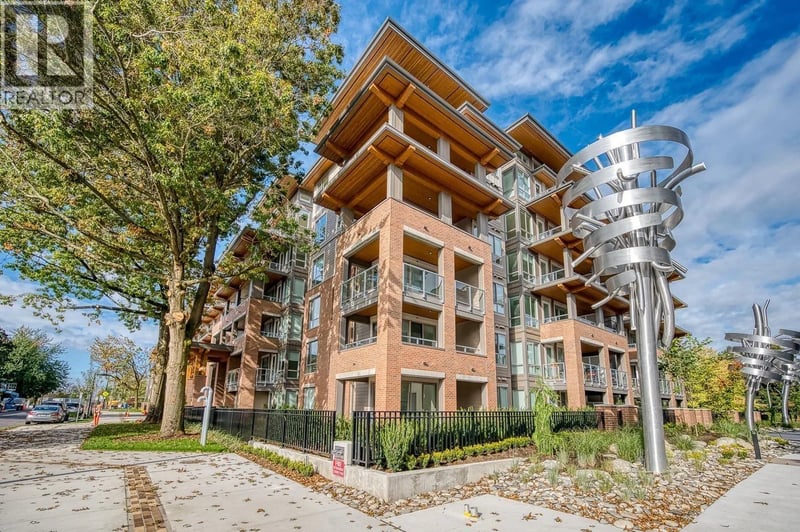 #106 7133 14 Avenue, Burnaby, British Columbia, V3N0H5, Burnaby, British Columbia — photo 1 of 5