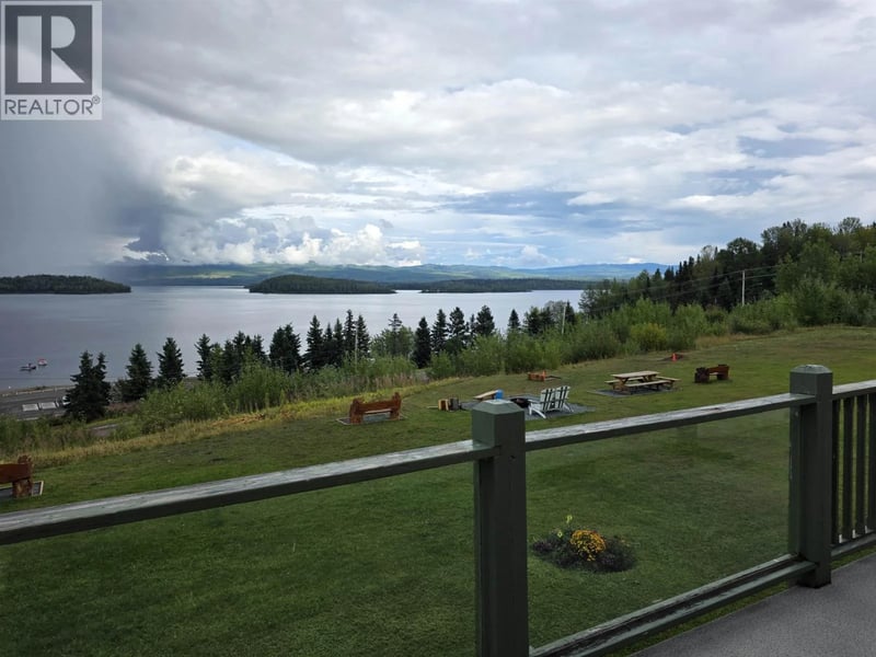 #7 50 HAGAN Street, Granisle, British Columbia, V0J1W0, Granisle, British Columbia — photo 1 of 5