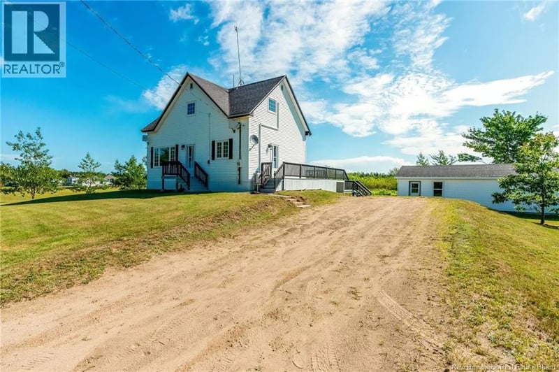 210 Chemin Pirogue Road, Richibucto-Village, New Brunswick, E4W1J8, Richibucto-Village, New Brunswick — photo 1 of 5