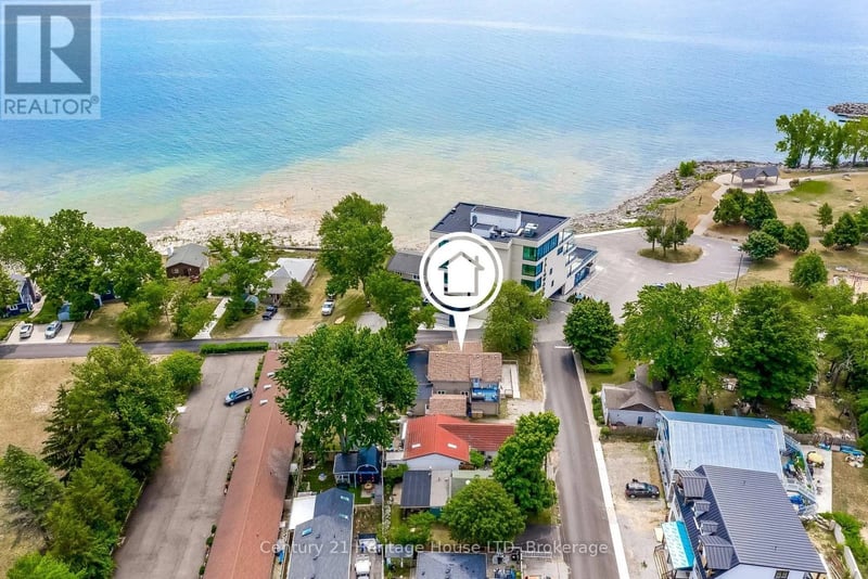 3820 Terrace Lane, Fort Erie (Crystal Beach), Ontario, L0S1B0, Fort Erie (Crystal Beach), Ontario — photo 1 of 5