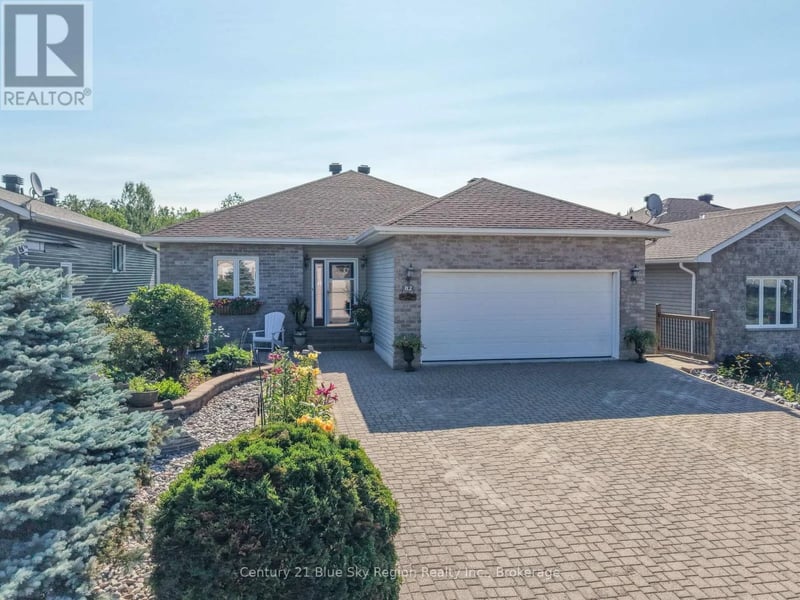 82 Kilby Lane, Callander, Ontario, P0H1H0, Callander, Ontario — photo 1 of 5
