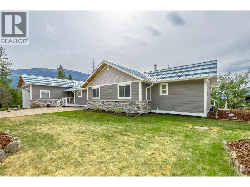 #1 3525 Enderby Mabel Lake Road, Enderby, British Columbia, V0E1V5, Enderby, British Columbia — photo 1 of 5