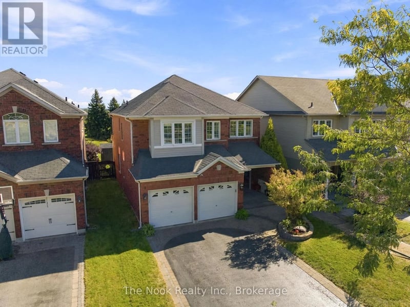37 Swindells Street, Clarington (Bowmanville), Ontario, L1C0K3, Clarington (Bowmanville), Ontario — photo 1 of 5