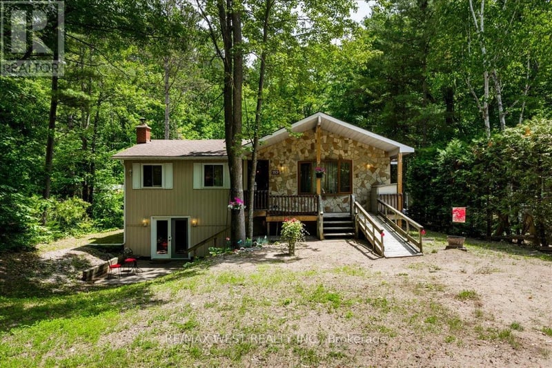 189 Park Road, Tiny, Ontario, L0L1P1, Tiny, Ontario — photo 1 of 5