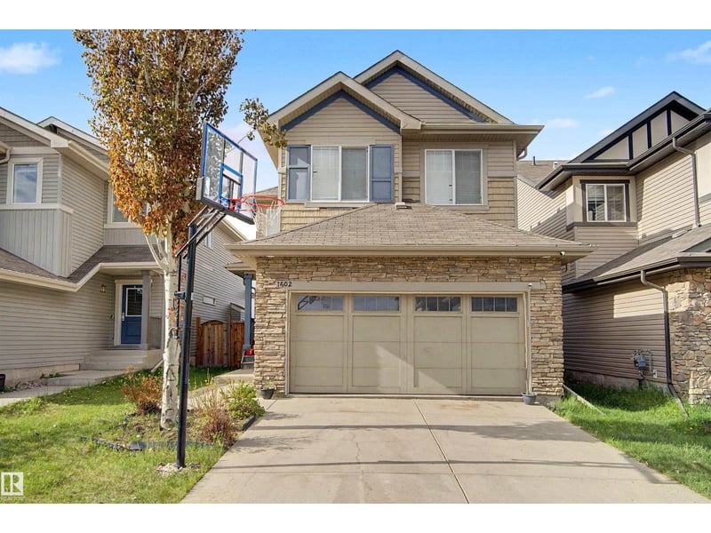 1602 CHAPMAN WY SW, Edmonton, Alberta, T6W0Z2, Edmonton, Alberta — photo 1 of 5