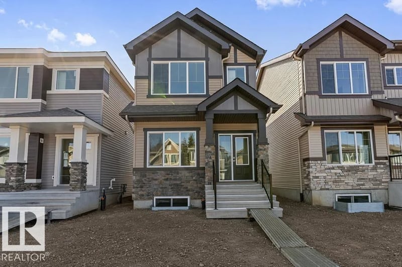 20707 43 AV NW, Edmonton, Alberta, T6M3E3, Edmonton, Alberta — photo 1 of 5
