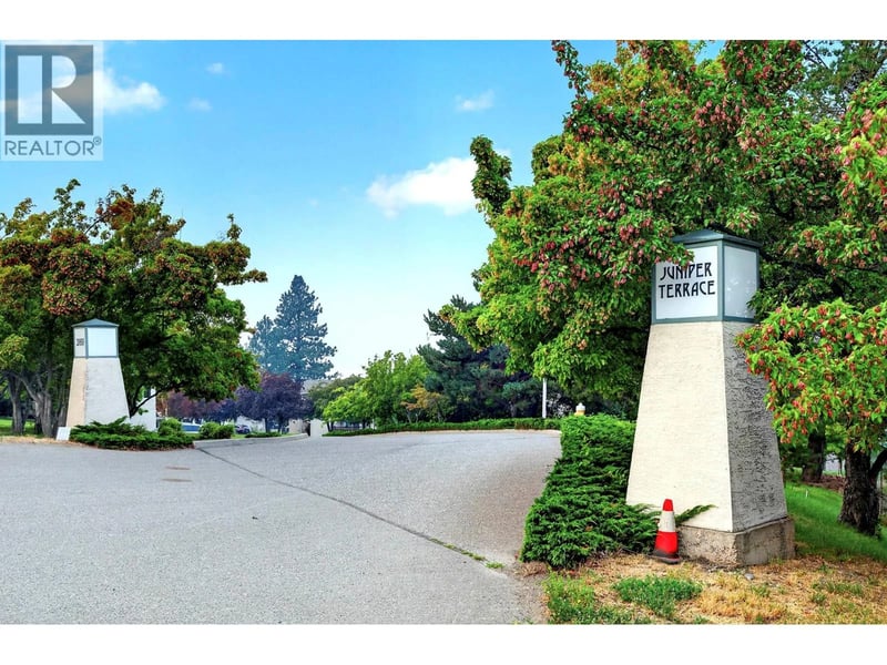 #2 2050 QU'APPELLE Boulevard, Kamloops, British Columbia, V2E2R4, Kamloops, British Columbia — photo 1 of 5