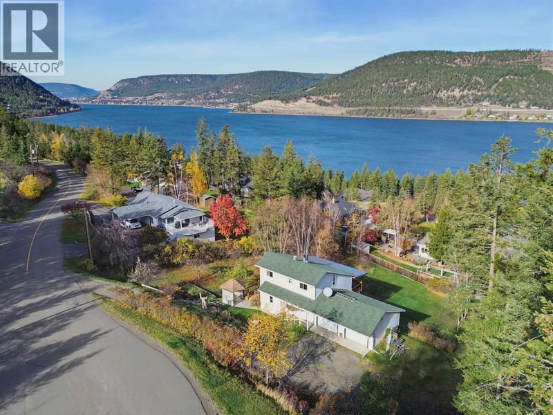 2134 SOUTH LAKESIDE Drive, Williams Lake, British Columbia, V2G5G4, Williams Lake, British Columbia — photo 1 of 5