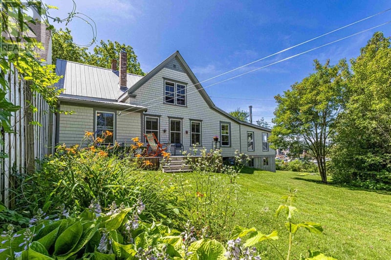 1327 Main Street, Murray Harbour, Prince Edward Island, C0A1V0, Murray Harbour, Prince Edward Island — photo 1 of 5