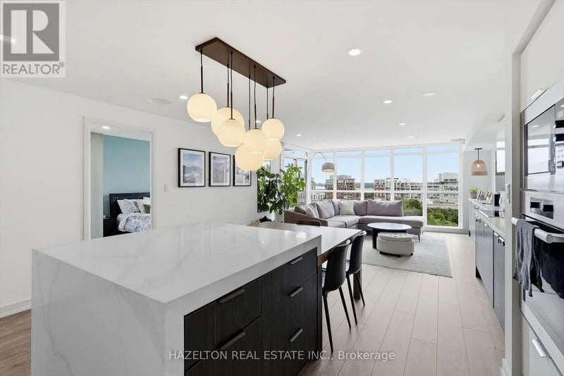 #858 151 Dan Leckie Way, Toronto (Waterfront Communities), Ontario, M5V4B2, Toronto (Waterfront Communities), Ontario — photo 1 of 5
