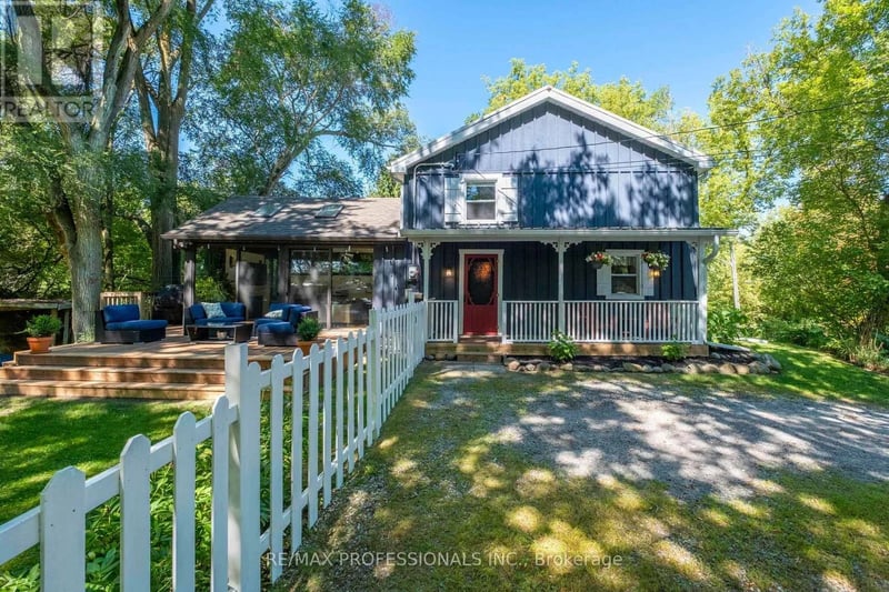 14 Rebellion Way, King, Ontario, L0G1T0, King, Ontario — photo 1 of 5