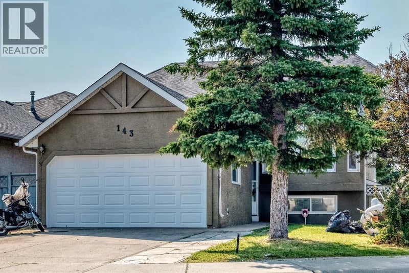 143 Applewood Drive Southeast, Calgary, Alberta, T2A7B8, Calgary, Alberta — photo 1 of 5