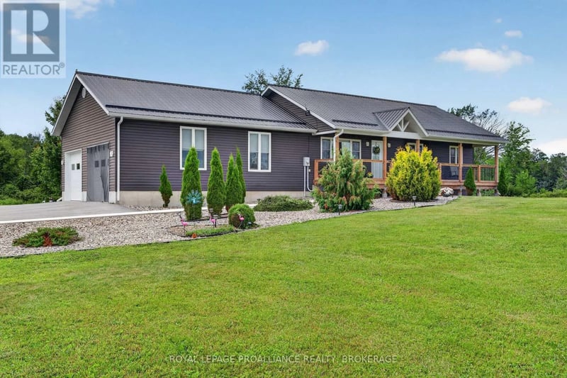 3160 McConnell Road, Loyalist (Lennox and Addington - South), Ontario, K0H2H0, Loyalist (Lennox and Addington - South), Ontario — photo 1 of 5