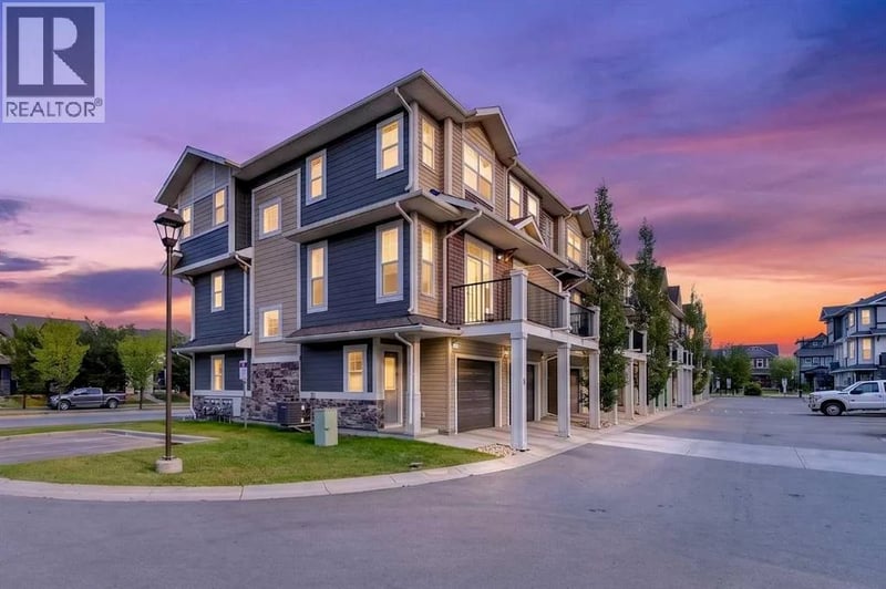 87 Legacy View Southeast, Calgary, Alberta, T2X4H9, Calgary, Alberta — photo 1 of 5