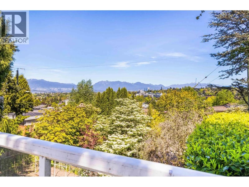 4888 NARVAEZ Drive, Vancouver, British Columbia, V6L2J2, Vancouver, British Columbia — photo 1 of 5