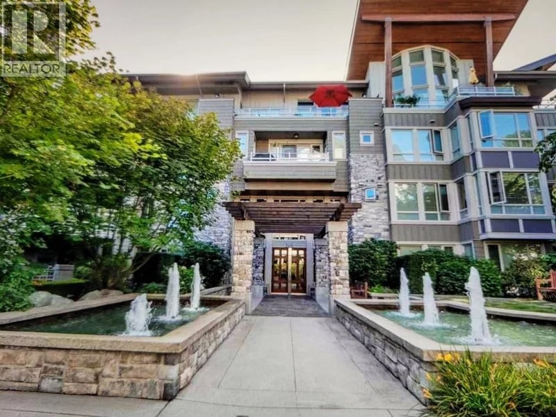 #512 560 RAVEN WOODS Drive, North Vancouver, British Columbia, V7G2T3, North Vancouver, British Columbia — photo 1 of 5