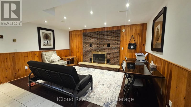 #Basement 61 Highcourt Crescent, Toronto (Woburn), Ontario, M1H2L7, Toronto (Woburn), Ontario — photo 1 of 5