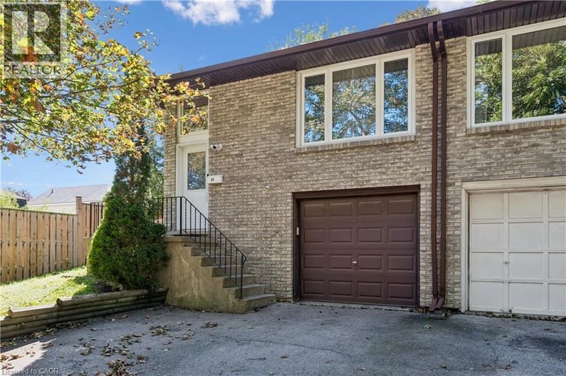 53 NORTHVIEW HEIGHTS Drive, Cambridge, Ontario, N1R7A7, Cambridge, Ontario — photo 1 of 5