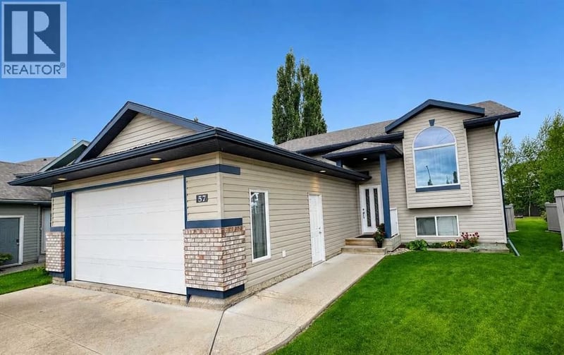 57 Pinnacle Heights, Grande Prairie, Alberta, T8W2X8, Grande Prairie, Alberta — photo 1 of 5