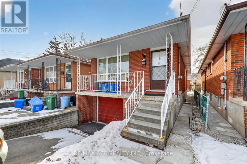 83 Ward Avenue, Hamilton (Ainslie Wood), Ontario, L8S2E8, Hamilton (Ainslie Wood), Ontario — photo 1 of 5