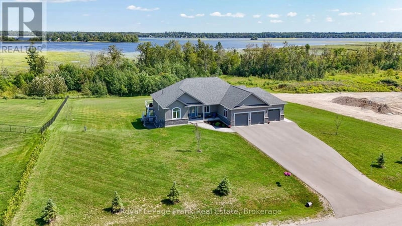 43 Lakeview Crescent, Kawartha Lakes (Bobcaygeon), Ontario, K0M1A0, Kawartha Lakes (Bobcaygeon), Ontario — photo 1 of 5