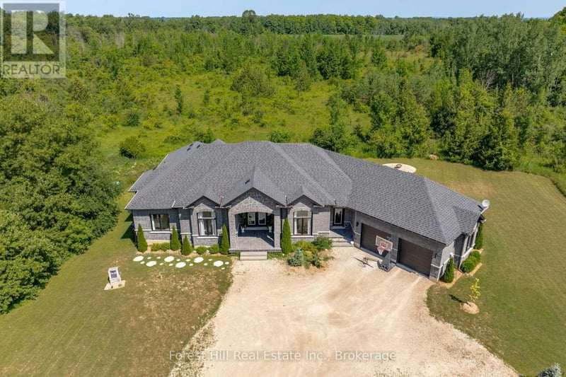 1029 Sixth Street, Collingwood, Ontario, L9Y3Y9, Collingwood, Ontario — photo 1 of 5