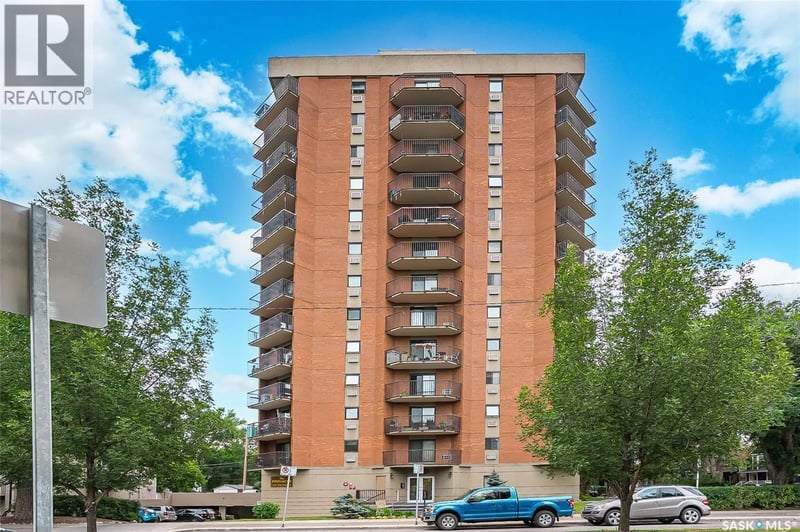 702 717 Victoria AVENUE S, Saskatoon, Saskatchewan, S7N2T5, Saskatoon, Saskatchewan — photo 1 of 5