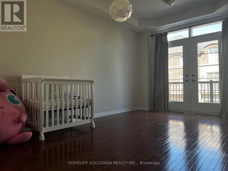 139 Chapman Court, Aurora (Aurora Grove), Ontario, L4G0E2, Aurora (Aurora Grove), Ontario — photo 1 of 5