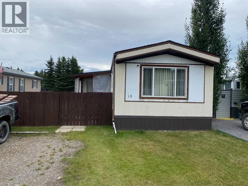 80041 Old Highway 11, Rocky Mountain House, Alberta, T4T2A4, Rocky Mountain House, Alberta — photo 1 of 5