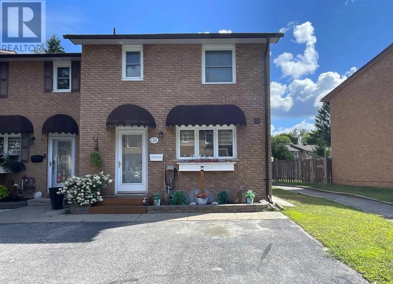 33 Frame CRES, Elliot Lake, Ontario, P5A2S4, Elliot Lake, Ontario — photo 1 of 5