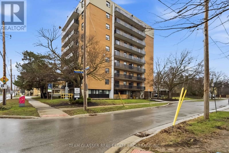 #802 498 Queens Avenue, London East (East F), Ontario, N6B3K9, London East (East F), Ontario — photo 1 of 5