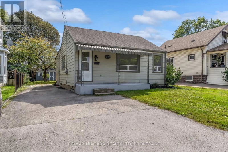 5416 Hamilton Street, Niagara Falls (Downtown), Ontario, L2E2W6, Niagara Falls (Downtown), Ontario — photo 1 of 5