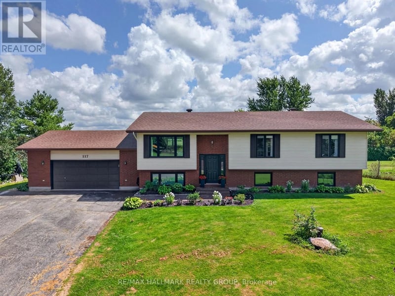 117 Canyon Drive, Ottawa, Ontario, K0A2H0, Ottawa, Ontario — photo 1 of 5