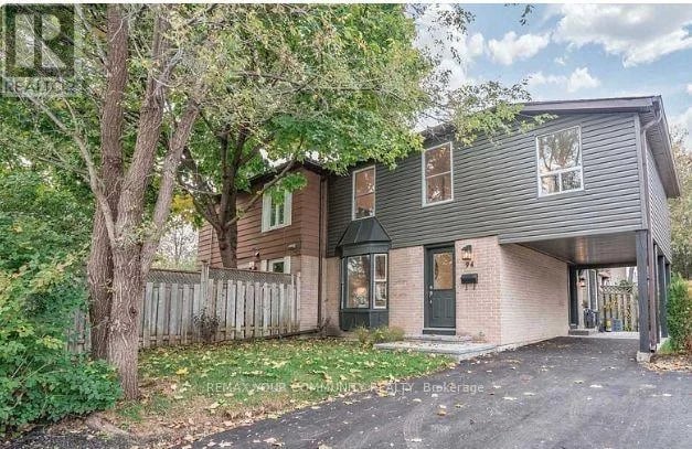 94 Springhead Gardens, Richmond Hill (North Richvale), Ontario, L4C5C4, Richmond Hill (North Richvale), Ontario — photo 1 of 5