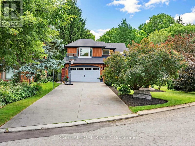 608 Highvalley Road, Hamilton (Ancaster), Ontario, L9G3X3, Hamilton (Ancaster), Ontario — photo 1 of 5